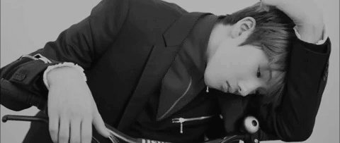 𝐡𝐞𝐥𝐥𝐨 !